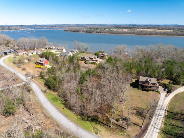15732 Channel Point Drive, Sale Creek, TN 37373