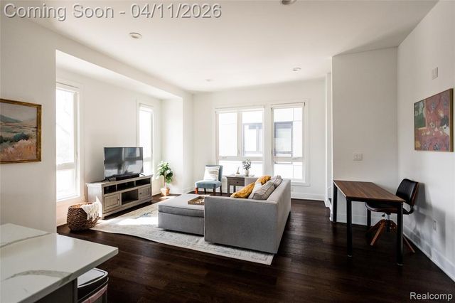 2037 11th Street 7, Detroit, MI 48216