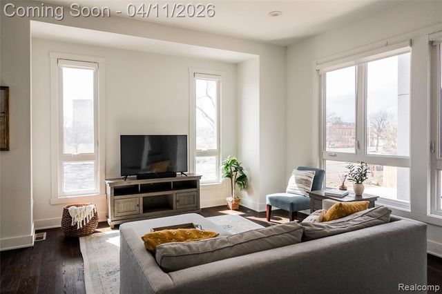 2037 11th Street 7, Detroit, MI 48216