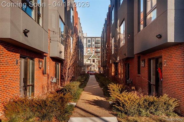 2037 11th Street 7, Detroit, MI 48216