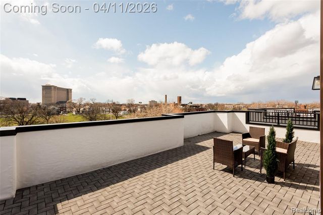 2037 11th Street 7, Detroit, MI 48216