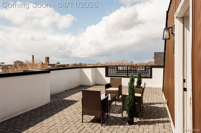 2037 11th Street 7, Detroit, MI 48216