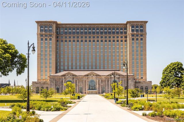 2037 11th Street 7, Detroit, MI 48216