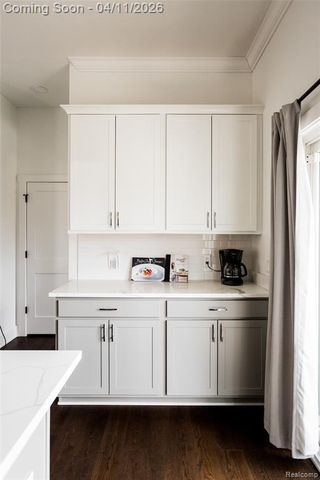 2037 11th Street 7, Detroit, MI 48216