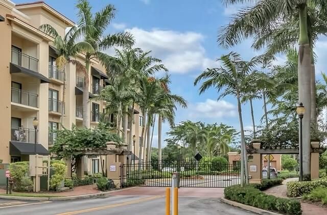 4907 MIDTOWN Lane 1416, Palm Beach Gardens, FL 33418