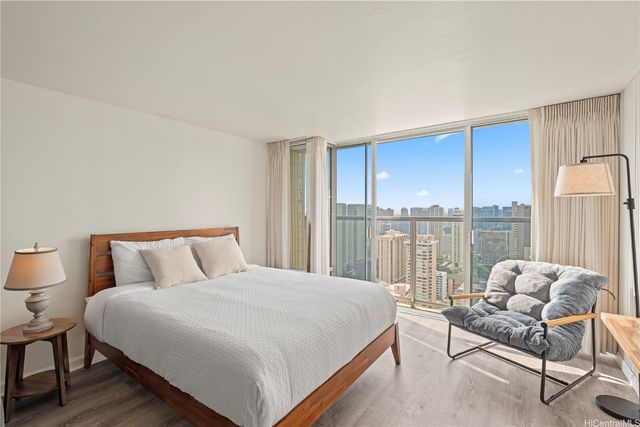 445 Seaside Avenue 4306, Honolulu, HI 96815