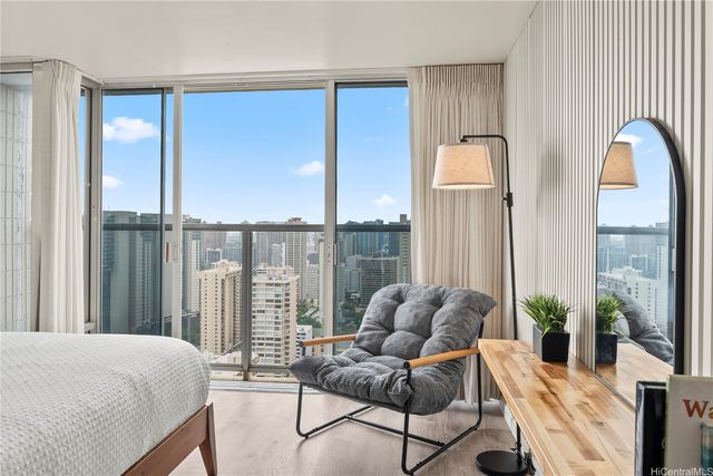 445 Seaside Avenue 4306, Honolulu, HI 96815