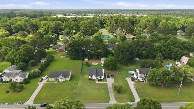 677 Davenport Farm Road, Winterville, NC 28590