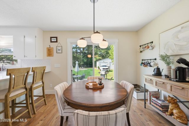 677 Davenport Farm Road, Winterville, NC 28590