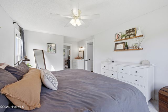 677 Davenport Farm Road, Winterville, NC 28590