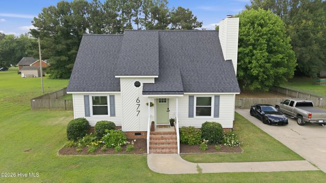 677 Davenport Farm Road, Winterville, NC 28590