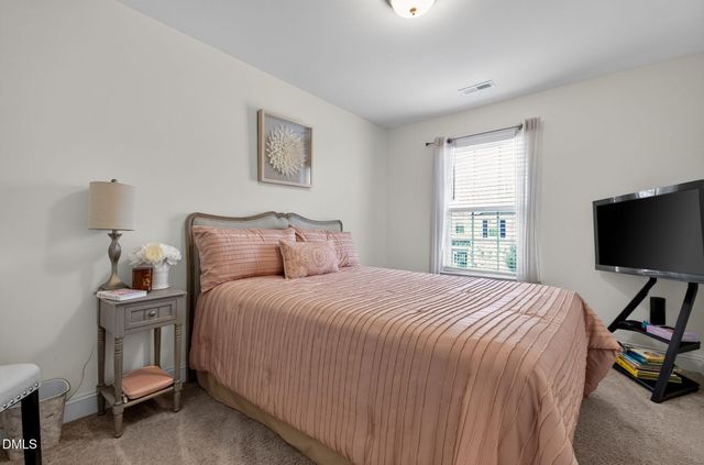 39 Hanging Moss Trail, Clayton, NC 27527
