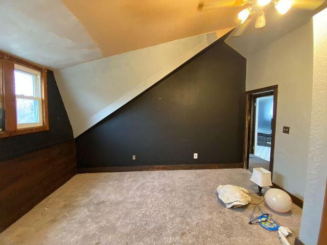 423 Auburn Street, Rockford, IL 61103