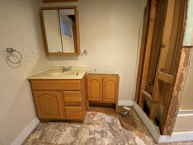 423 Auburn Street, Rockford, IL 61103