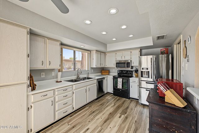9831 E MICHIGAN Avenue, Sun Lakes, AZ 85248