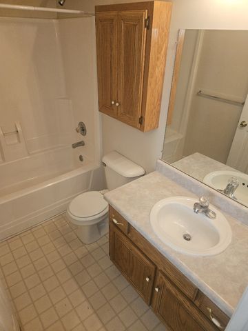 630 Rock Springs Rd, Smyrna, TN 37167