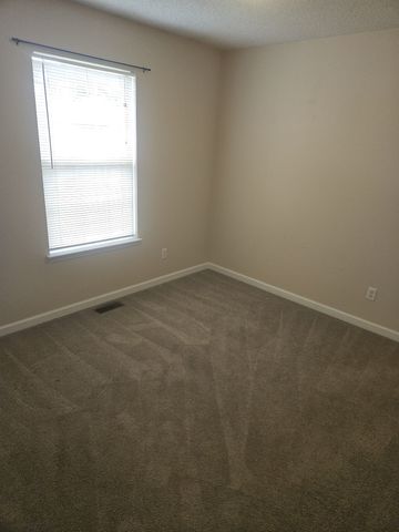 630 Rock Springs Rd, Smyrna, TN 37167