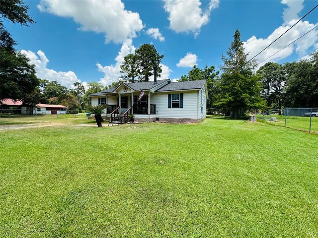 17001 Valley Lane, Conroe, TX 77306