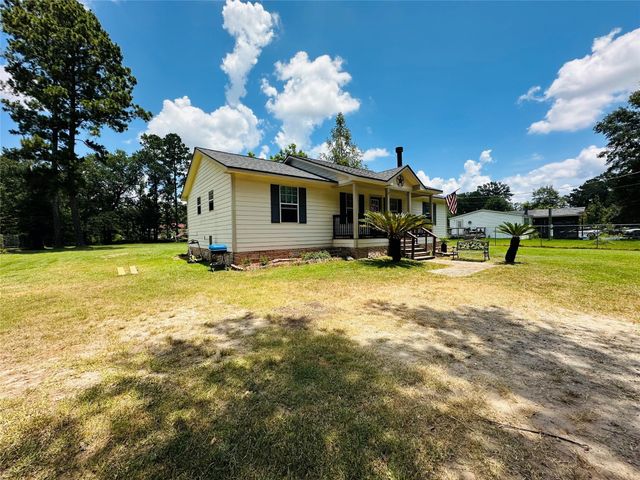 17001 Valley Lane, Conroe, TX 77306