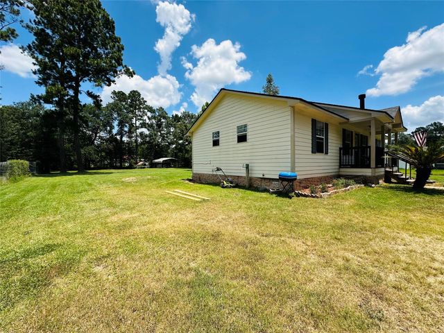 17001 Valley Lane, Conroe, TX 77306