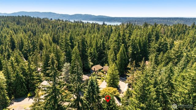 21016 NE 36th Street, Sammamish, WA 98074