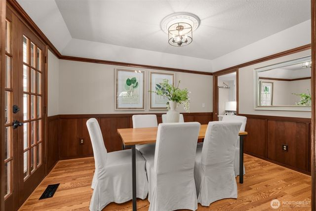 21016 NE 36th Street, Sammamish, WA 98074
