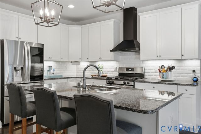 13101 Rodington Ct, Midlothian, VA 22313