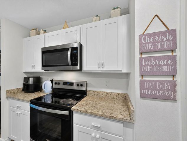 2274 SE POWELL Court, Port St. Lucie, Port St Lucie, FL 34952