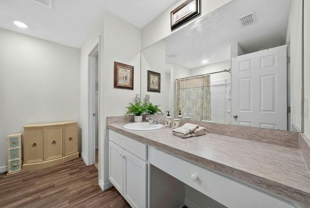 2274 SE POWELL Court, Port St. Lucie, Port St Lucie, FL 34952