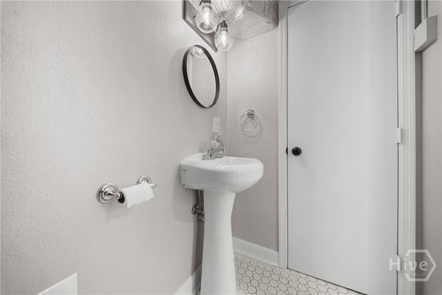 1315 Brightwood Drive, Savannah, GA 31406