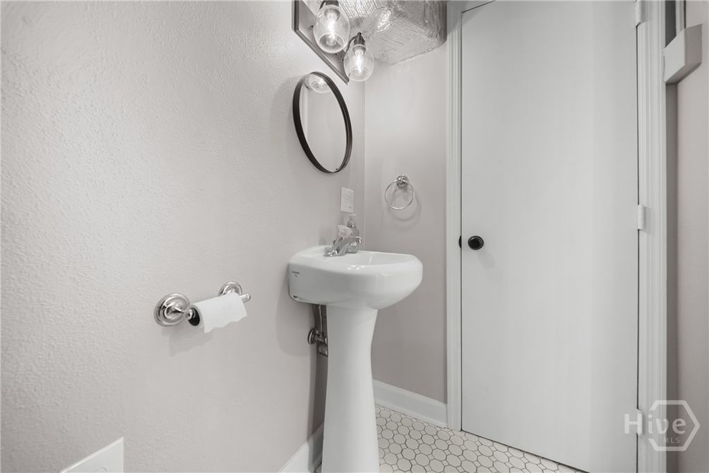 Image 22 of property listing at 1315 Brightwood Drive, Savannah, GA 31406