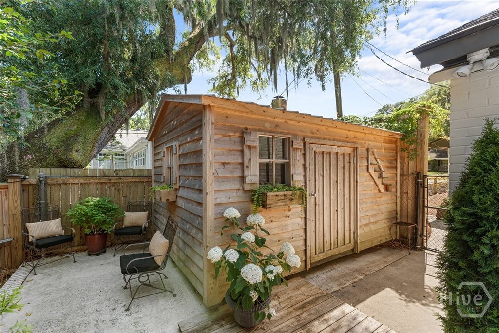Image 37 of property listing at 1315 Brightwood Drive, Savannah, GA 31406