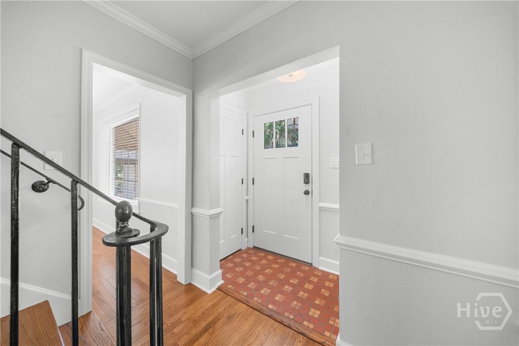 Image 4 of property listing at 1315 Brightwood Drive, Savannah, GA 31406