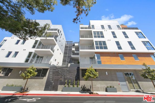 1001 N FAIRFAX Avenue PH6, West Hollywood, CA 90046