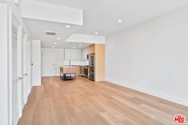 1001 N FAIRFAX Avenue PH6, West Hollywood, CA 90046