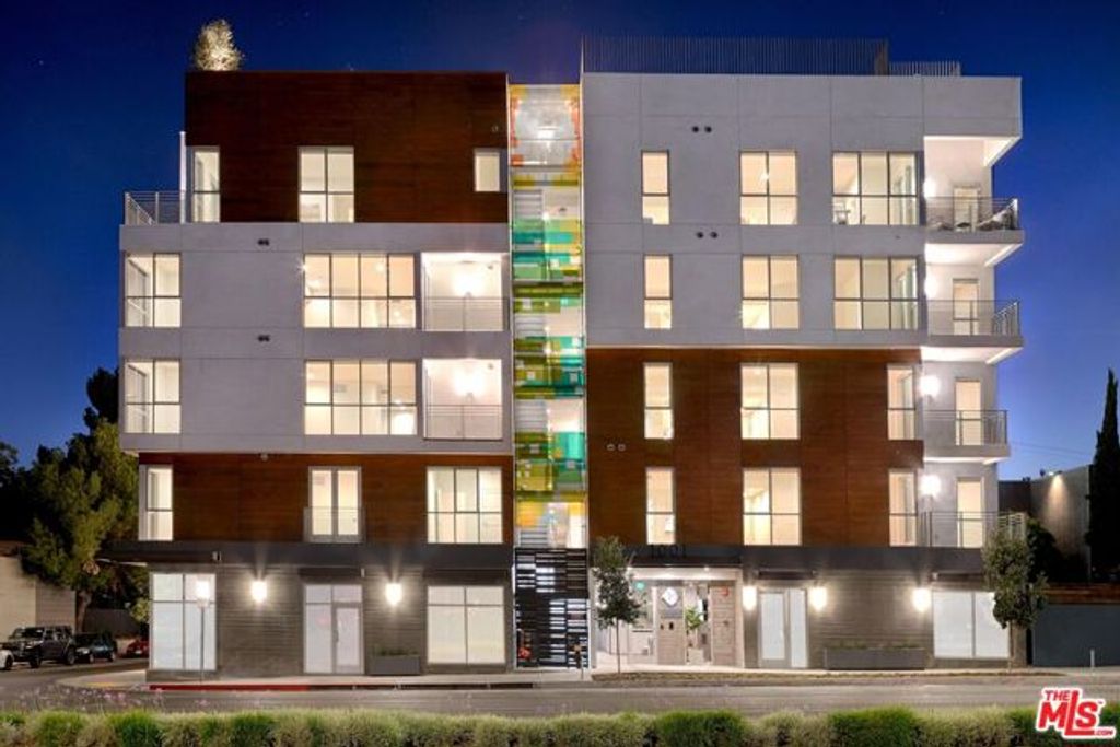 1001 N FAIRFAX Avenue PH6, West Hollywood, CA 90046