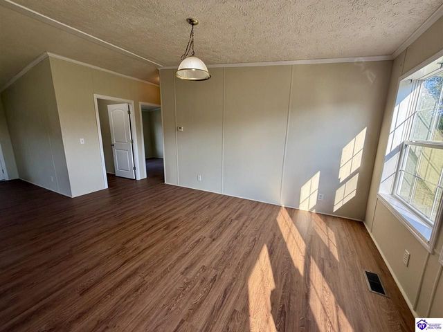 114 Carriage Way, Elizabethtown, KY 42701