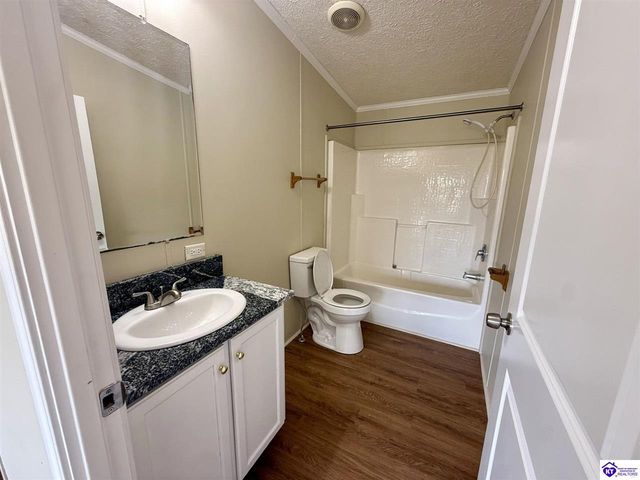 114 Carriage Way, Elizabethtown, KY 42701