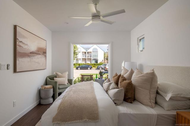 1025 Wilbur Ave, San Diego, CA 92109