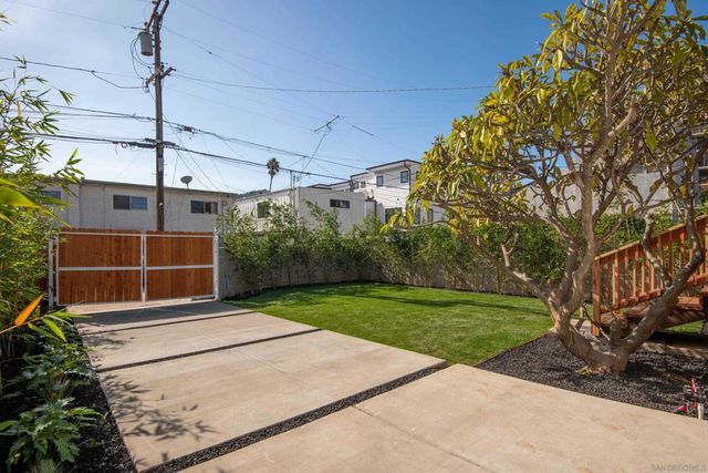 1025 Wilbur Ave, San Diego, CA 92109