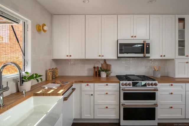 1025 Wilbur Ave, San Diego, CA 92109