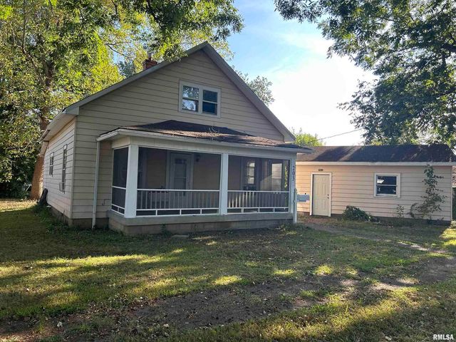 203 W 12TH Street, Metropolis, IL 62960