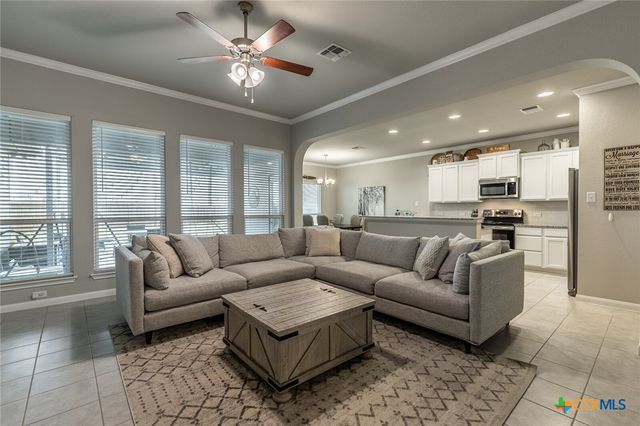 6142 Fairburn Court, Temple, TX 76502