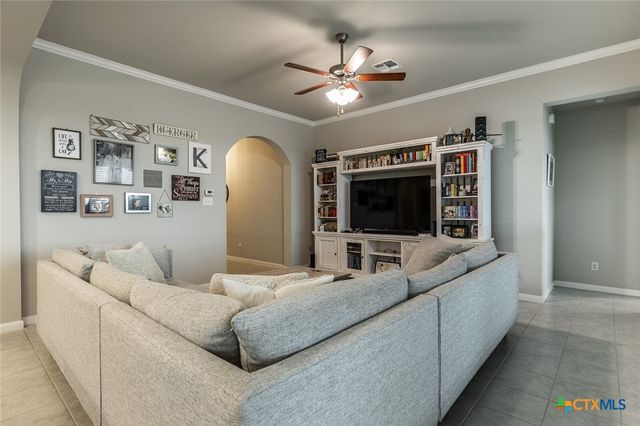 6142 Fairburn Court, Temple, TX 76502