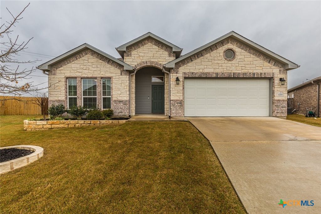 6142 Fairburn Court, Temple, TX 76502