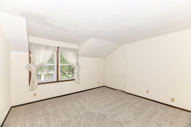 6216 W College AVENUE, Greendale, WI 53129