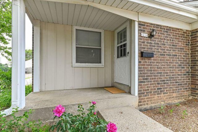 6216 W College AVENUE, Greendale, WI 53129