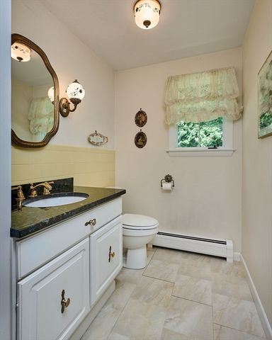 65 Blackberry Lane, Northampton, MA 01060