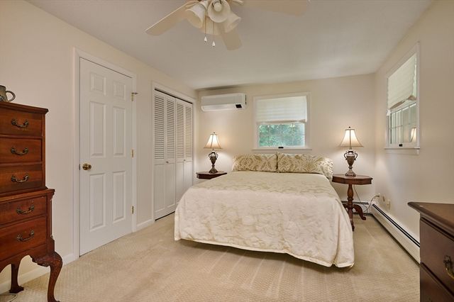 65 Blackberry Lane, Northampton, MA 01060