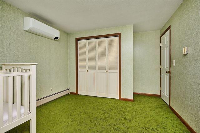65 Blackberry Lane, Northampton, MA 01060
